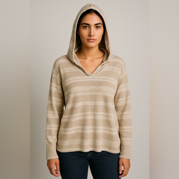 Tops - Cozy Beige Striped Hooded Tunic 🌴☀️